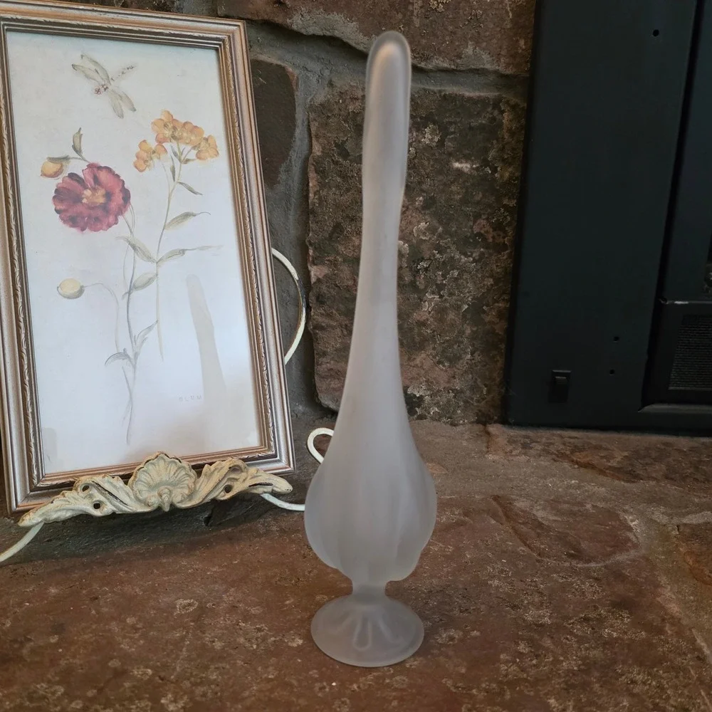 Vintage Viking Frosted Glass Bud Vase MCM Ribbed Footed White Satin 12.5